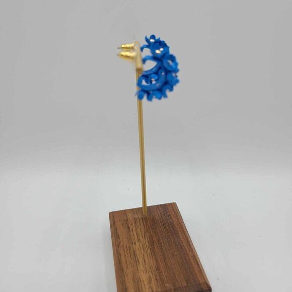 J Crew Resin Blue Floral Bouquet 1/2 Hoop Stud Earrings - Picture 5 of 8